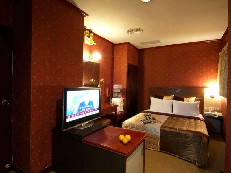 Golden Swallow Hotel Hsinchu by Eksteriør bilde