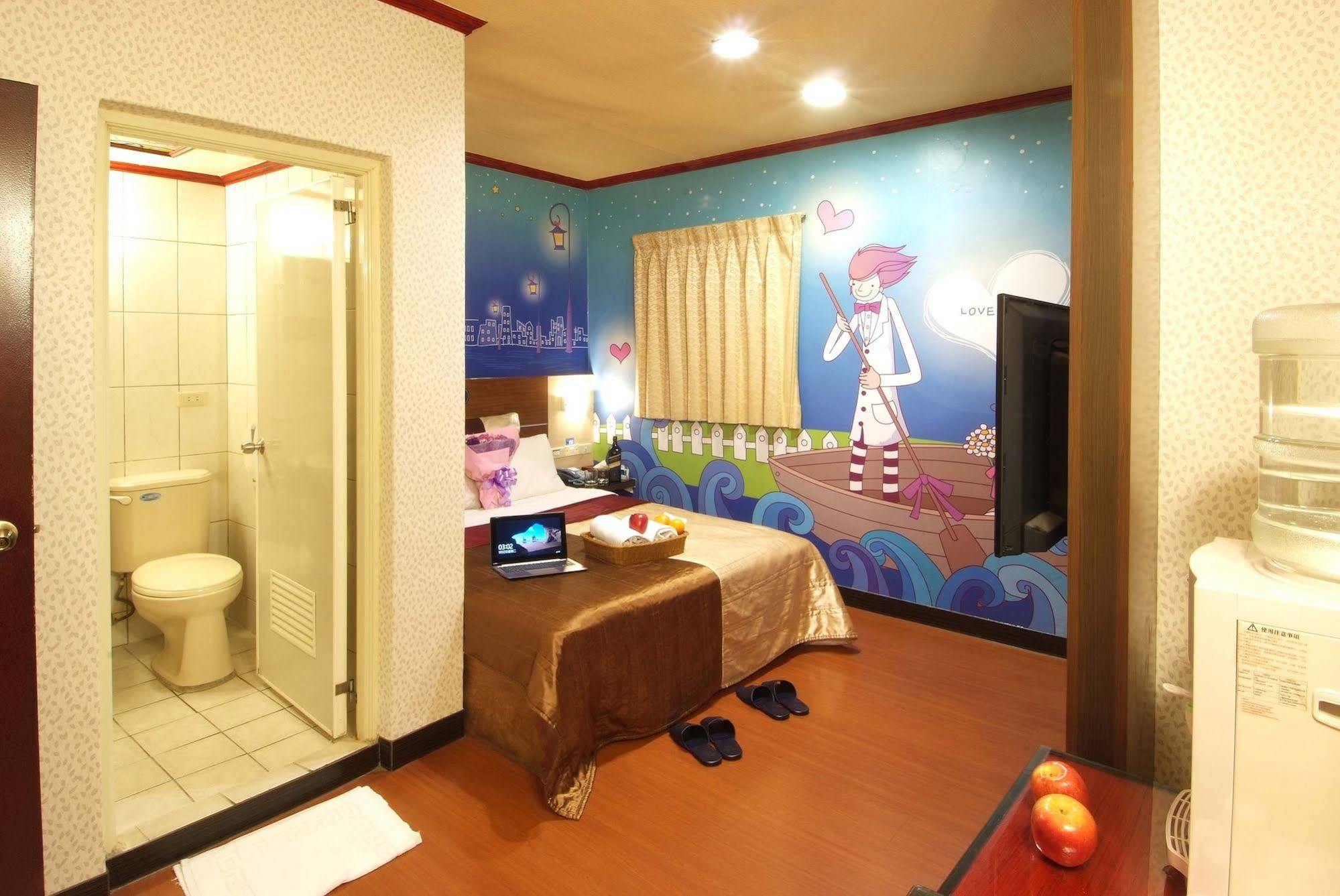 Golden Swallow Hotel Hsinchu by Eksteriør bilde